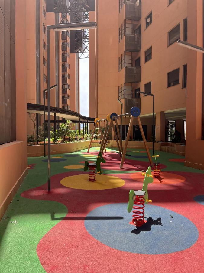 -Malagasunapts-Skygarden Teatinos Pool Playground Exterior foto